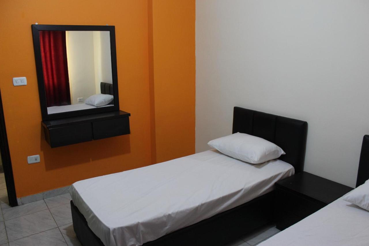 Margarita Furnished Apartments Амман Екстер'єр фото